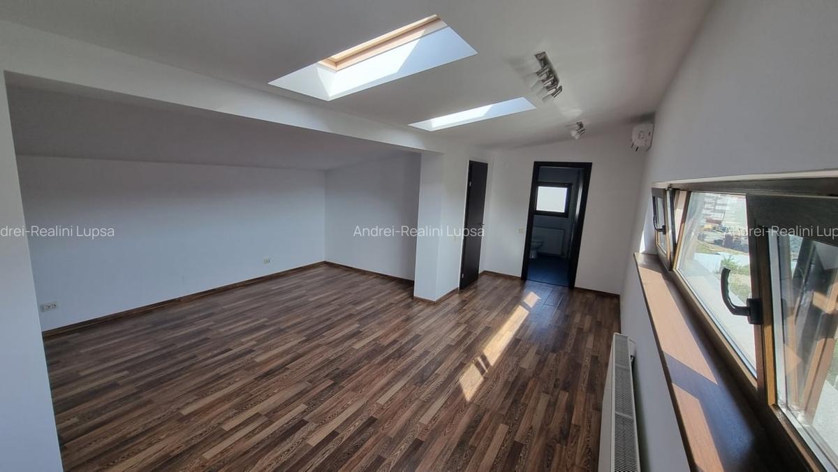 Vila 5 camere | Pipera rezidential | Curte 200 mp | 4 parcari - 10