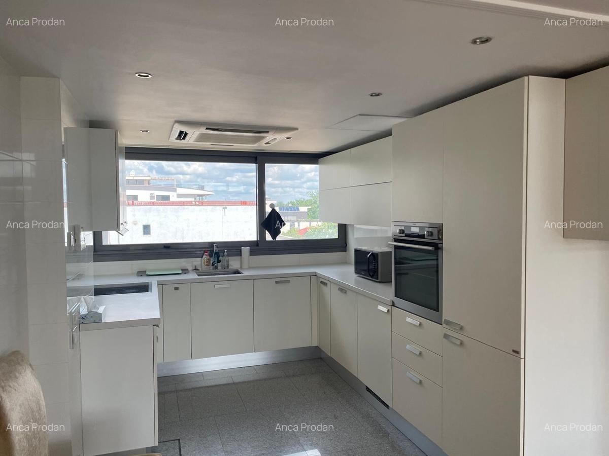 Spacious 3-bedroom apartment//terrace//boutique building//Kiseleff area - 3