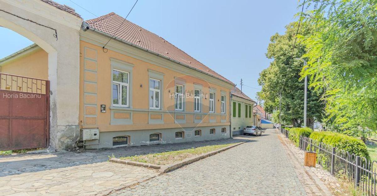 Comision 0% | Pensiune moderna de vanzare, Cincu, locatie... - 2