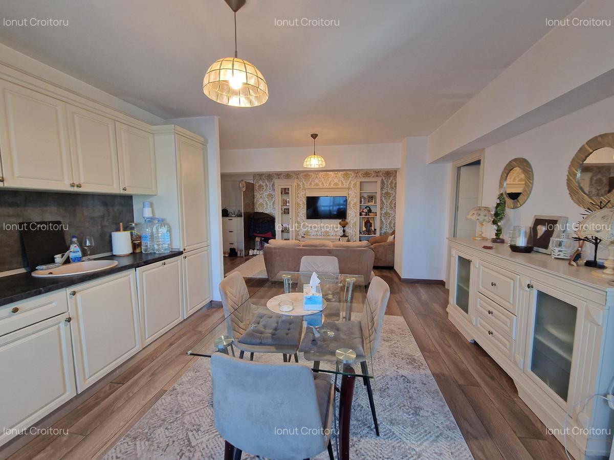 3 camere  cu parcare - complex Newton - amenajari premium - mobilat si utilat - 3 3 camere  cu parcare - complex Newton - amenajari premium - mobilat si utilat - 3