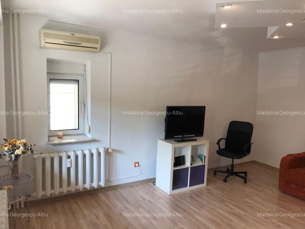 Garsonieră decomandată în Unirii - 16
