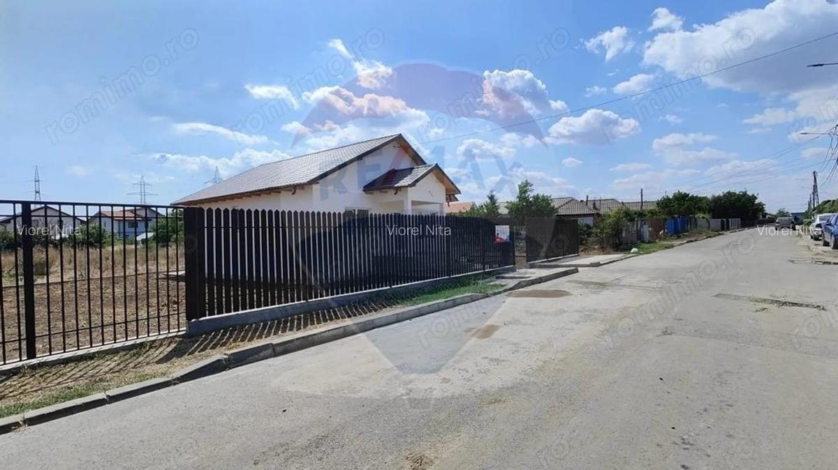 Casa / Vila cu teren 371 mp de vanzare in Cumpana - 4