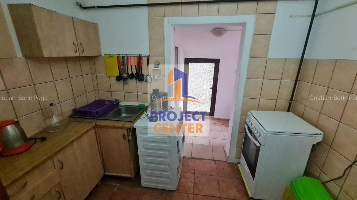 Proprietate cu doua case in Turcesti, suprafata teren 900 mp - 11