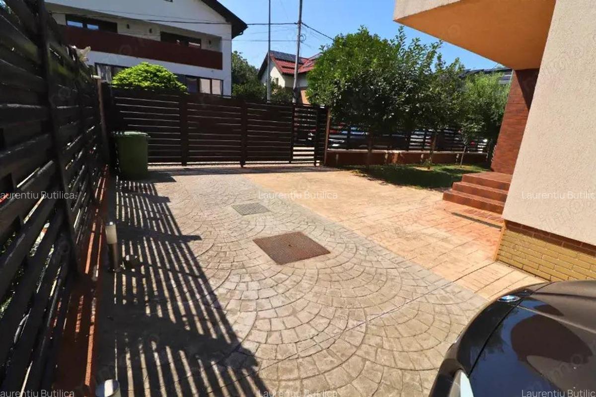 Salajan - vila superba cu 2 etaje - living 48mp fara stalpi - 18