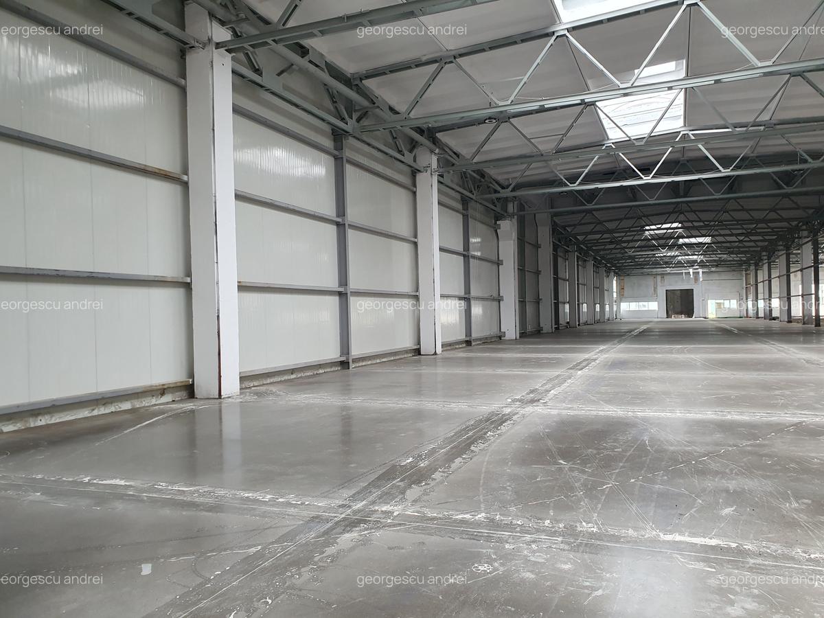 Spațiu industrial, 2400 mp în Centură - 2