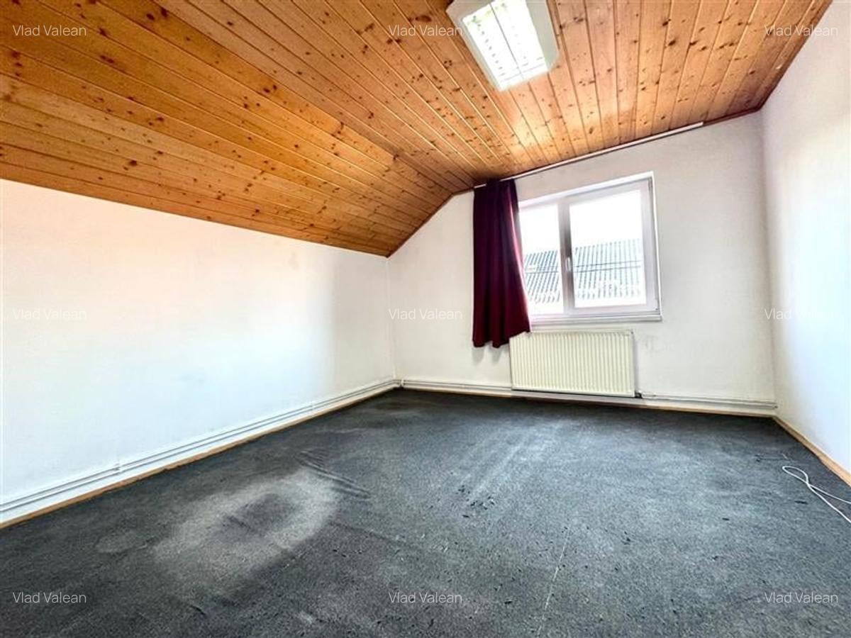 De inchiriat Casa 240 MP, 6 Camere, Parcare , Cartierul Gheorgheni/ Andrei Mure? - 8 De inchiriat Casa 240 MP, 6 Camere, Parcare , Cartierul Gheorgheni/ Andrei Mure? - 8