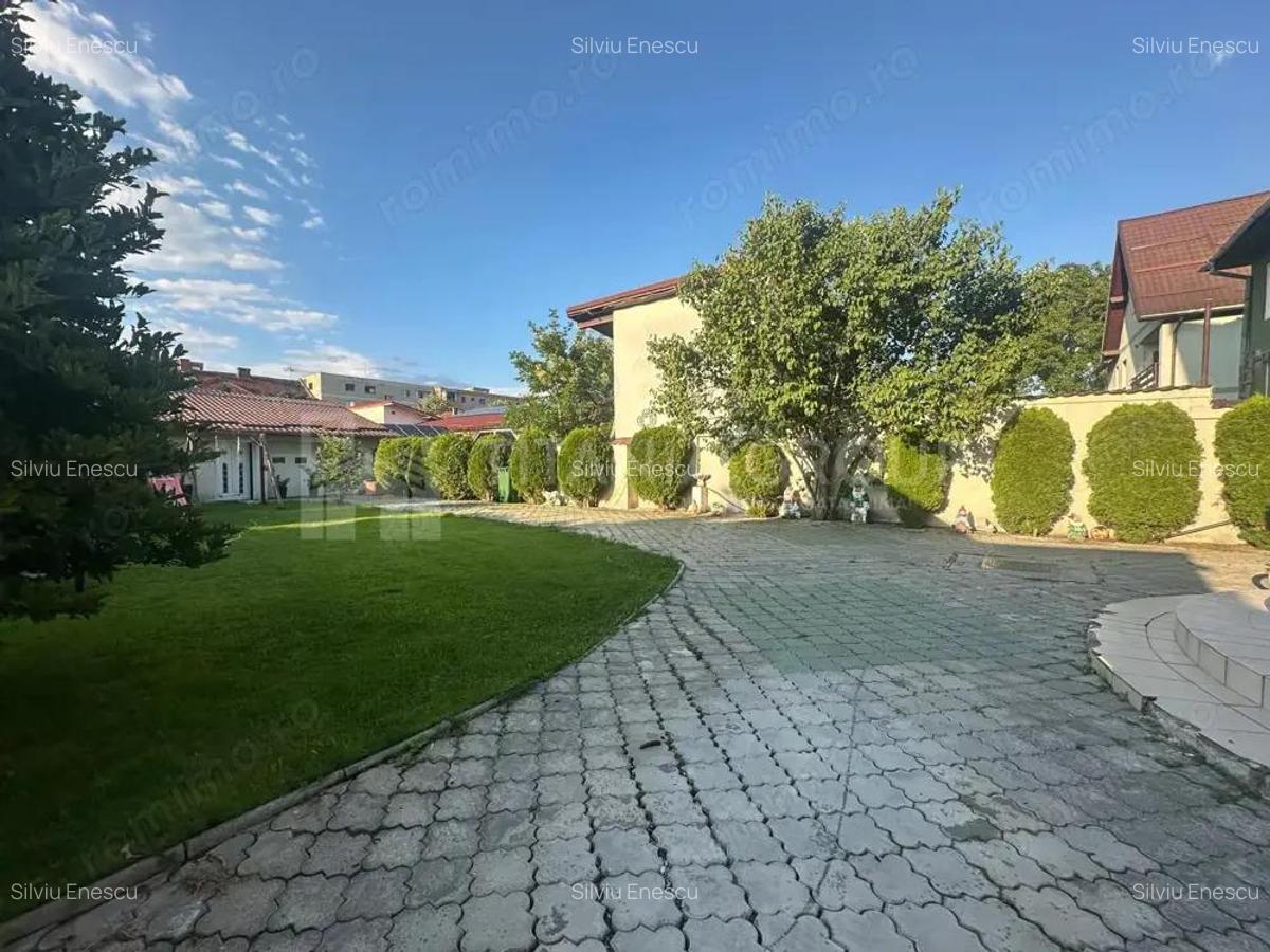 Vila individuala, teren 600 mp, 6 camere, modern mobilata-utilata Centrul Civic - 14