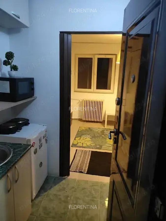 Garsoniera de inchiriat, 15 mp, direct proprietar, 1300 lei, 6 minute metrou - 6