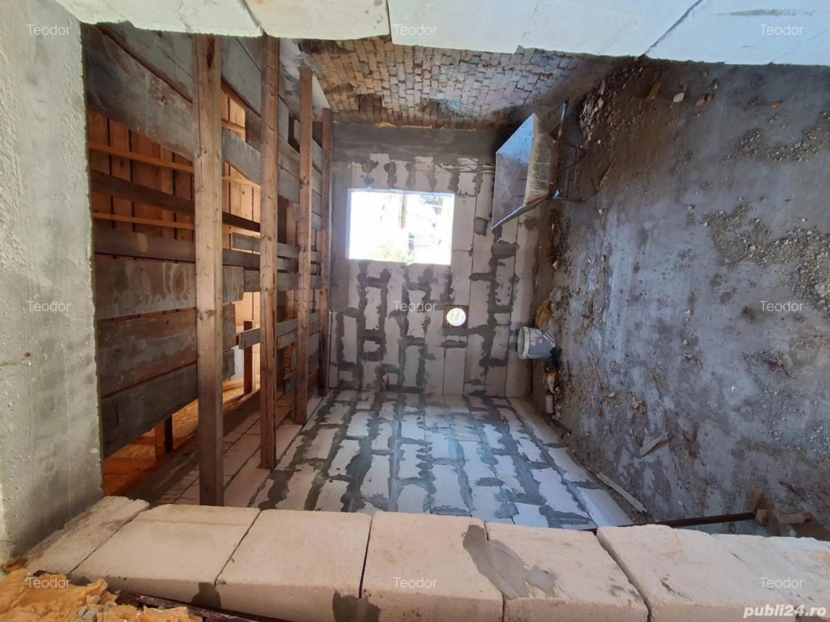 Casa in construc?ie de vanzare - 2