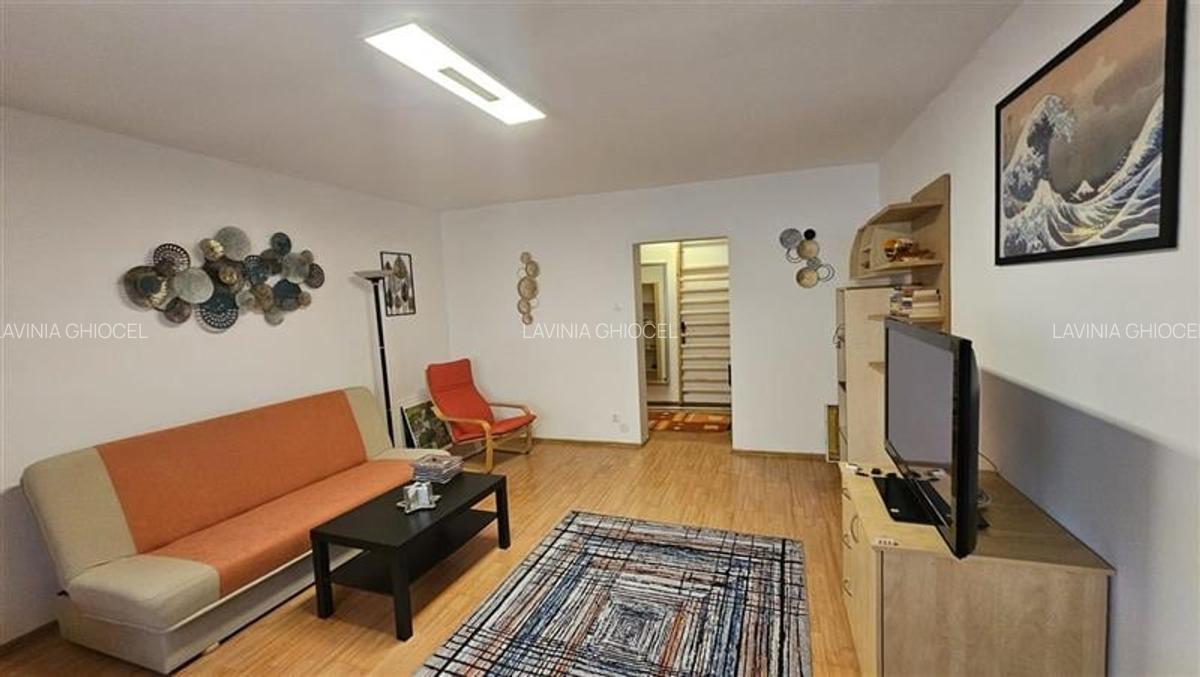 Piata Muncii-Calea Calarasi, apartament 3 camere, decomandat, mobilat-utilat, bl - 5