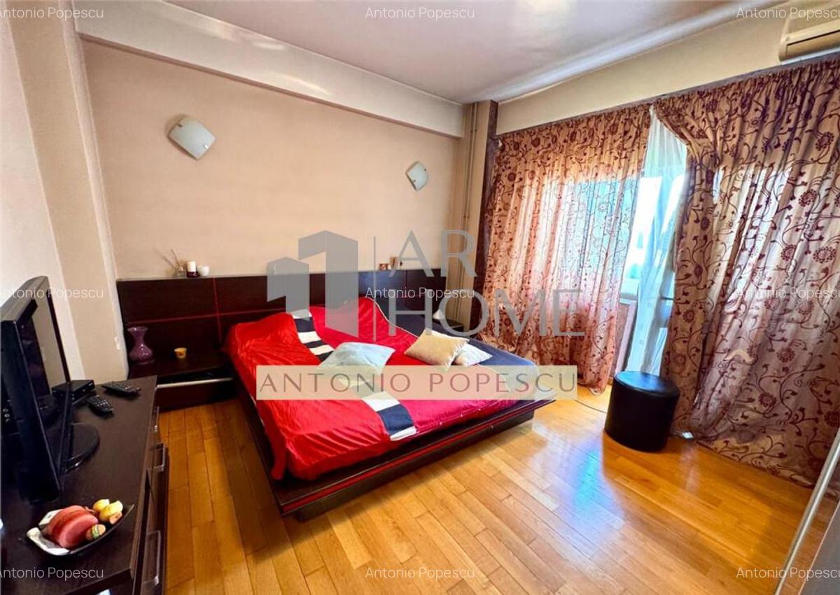Apartament 4 camere, terasa 49,5 mp, an 2010, Ploiesti, Bd. - 9