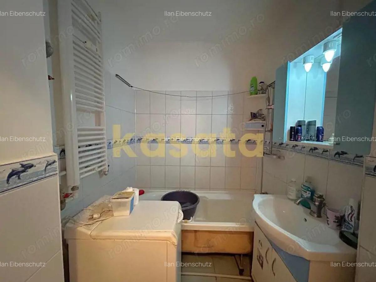 Apartament 3 camere Cranga?i, vizavi de Auchan, etaj 3 - 10