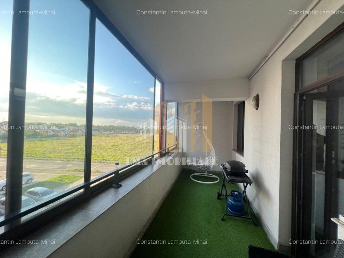 Apartament cu 3 camere decomandat, mobilat în Tractorul - 8