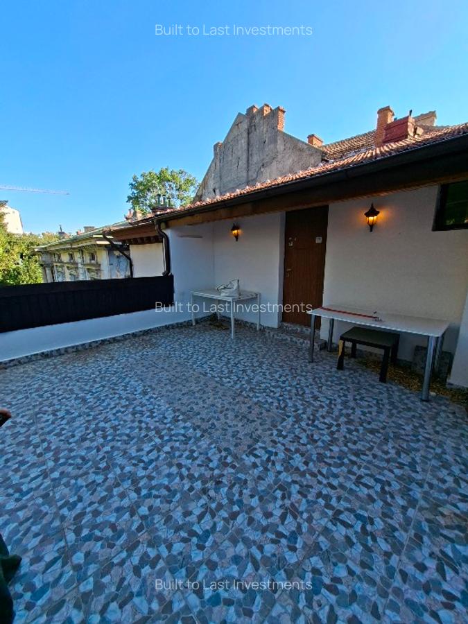 Vilă de închiriat – Zona Icoanei birouri cabinete firme - 10 Vilă de închiriat – Zona Icoanei birouri cabinete firme - 10