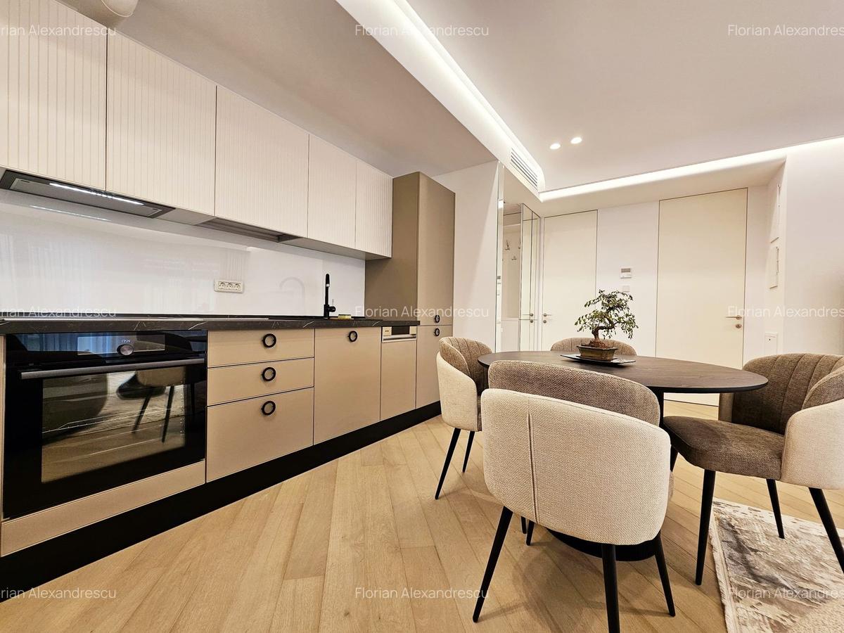 Apartament cu 2 camere decomandat, mobilat în Central - 1