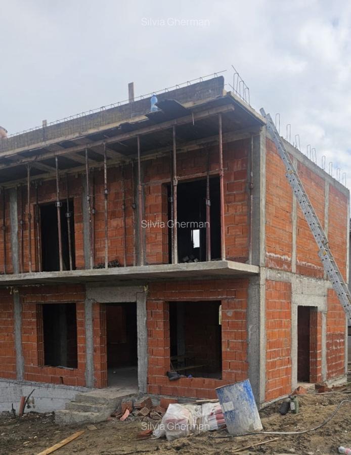 VILA MODERNA DE VANZARE IN ORADEA - 2