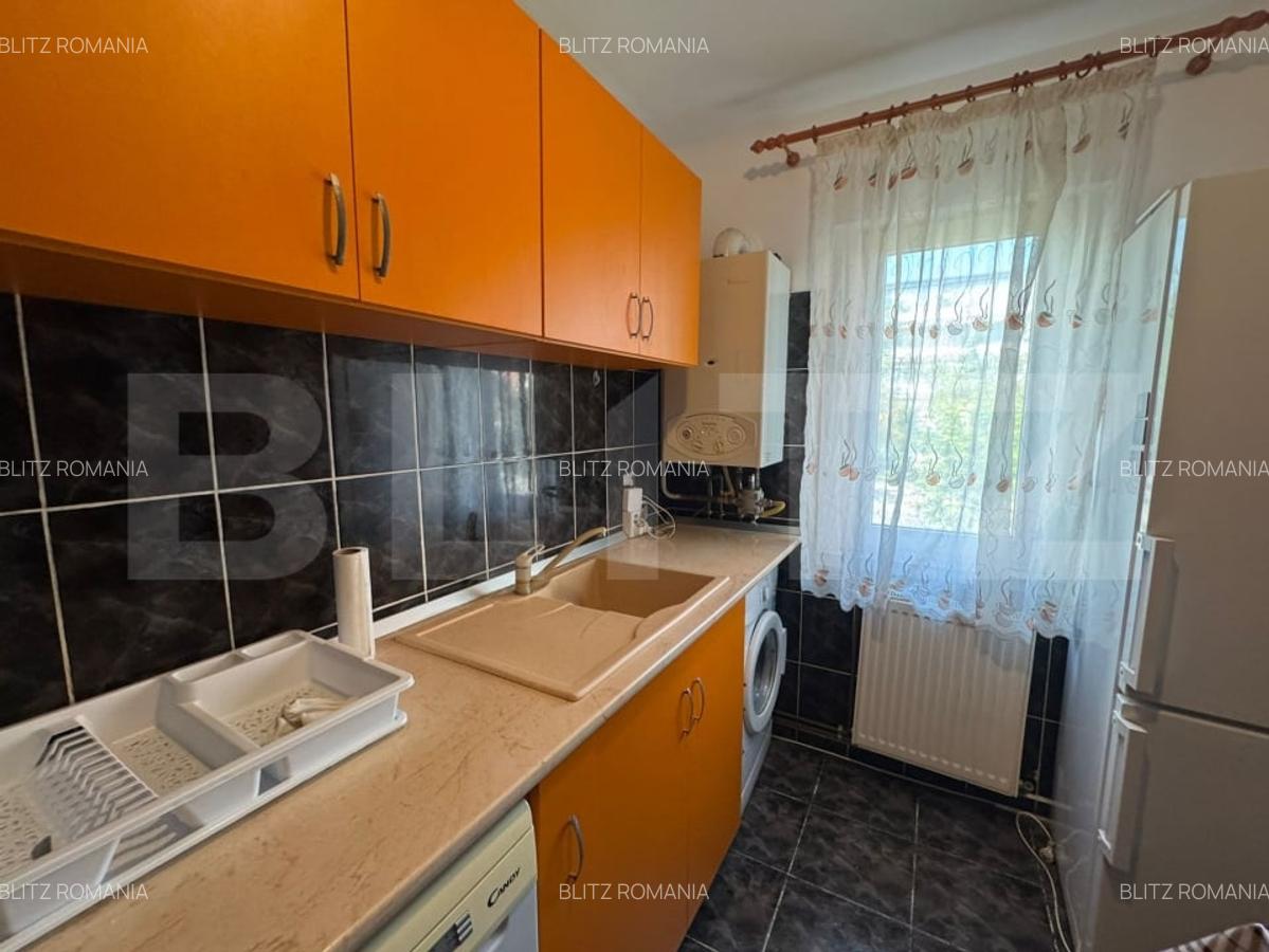 Apartament de vanzare, cu 2 camere, etaj intermediar, bulevardul Tutora - 5