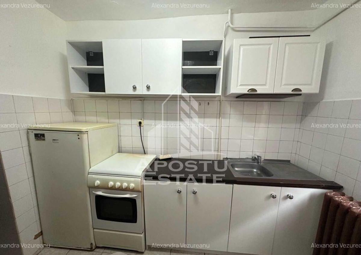 Apartament cu 1 camera, decomandat, zona Girocului - 1