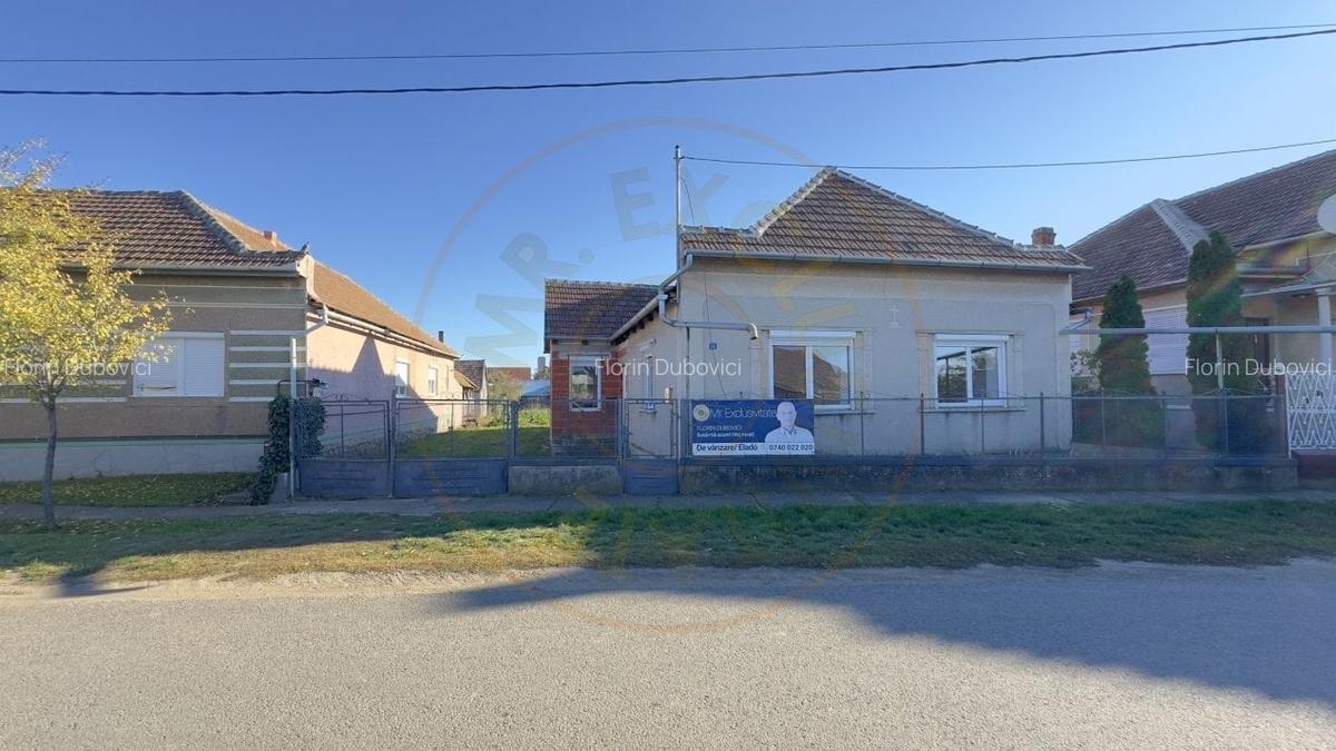Casa 5 camere, Teren 1079 mp Loc. Camin Jud. Satu Mare - 1