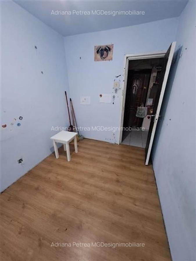 Apartament cu 4 camere semidecomandat în Circumvalațiunii - 2