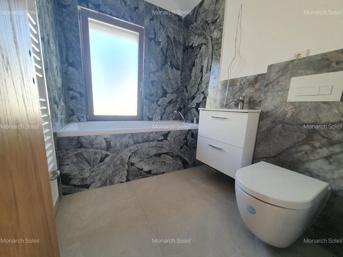 Monarch Soleil - finisaje de lux: parchet,usi, tamplarie lemn natural - 5