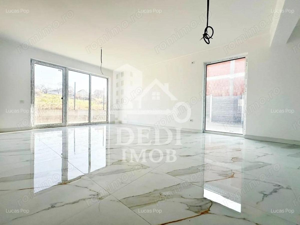 Casa de vanzare cu 4 camere in Oncea, Bihor - 3