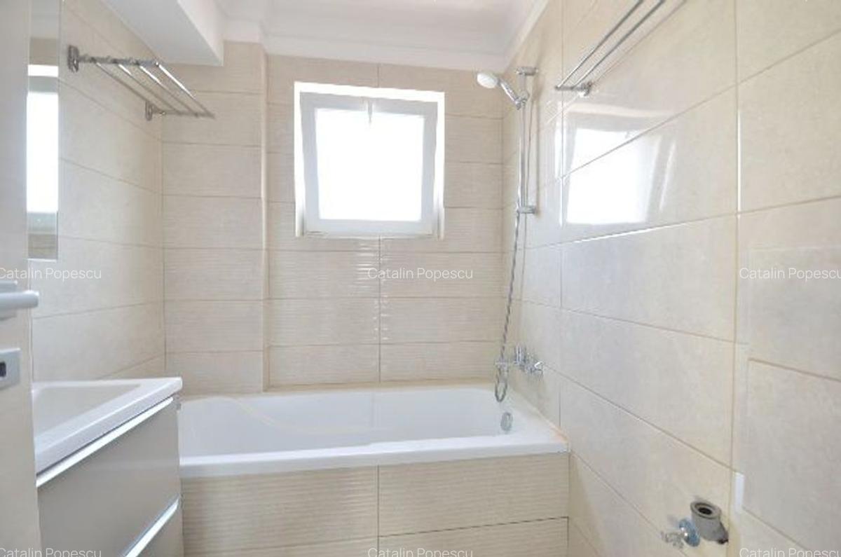 Apartament cu 3 camere decomandat, mobilat în Domenii - 12