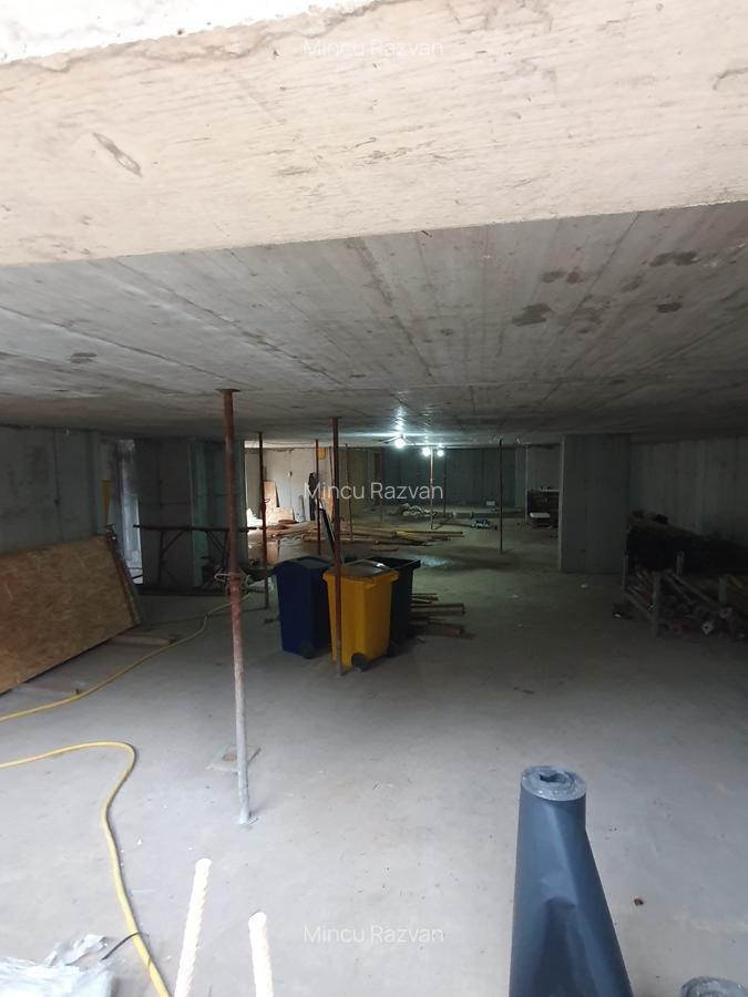 Apartament cu 3 camere decomandat în Splaiul Unirii - 9