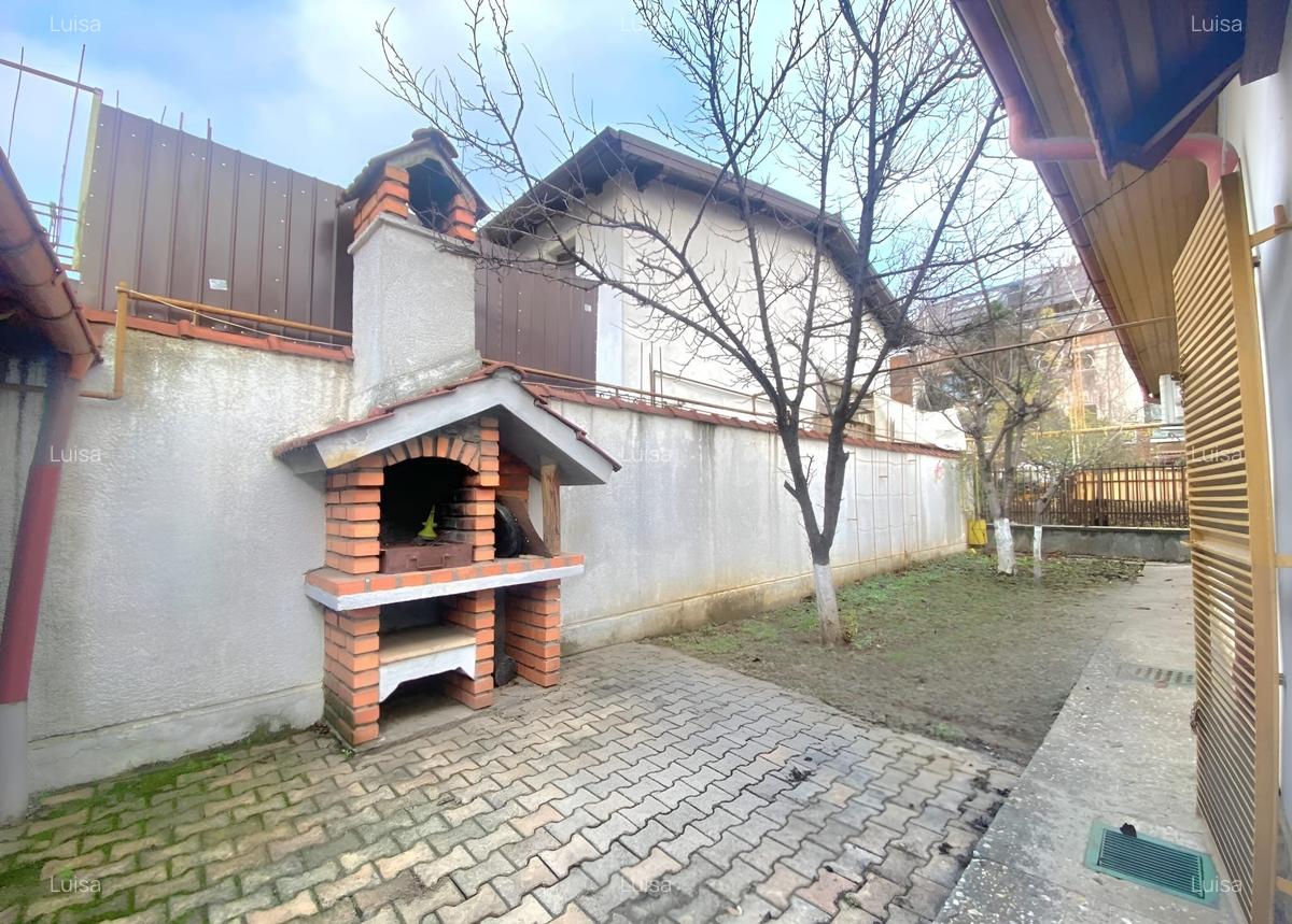 Lovely house with private pool in Herastrau-In complete renovation! - 2