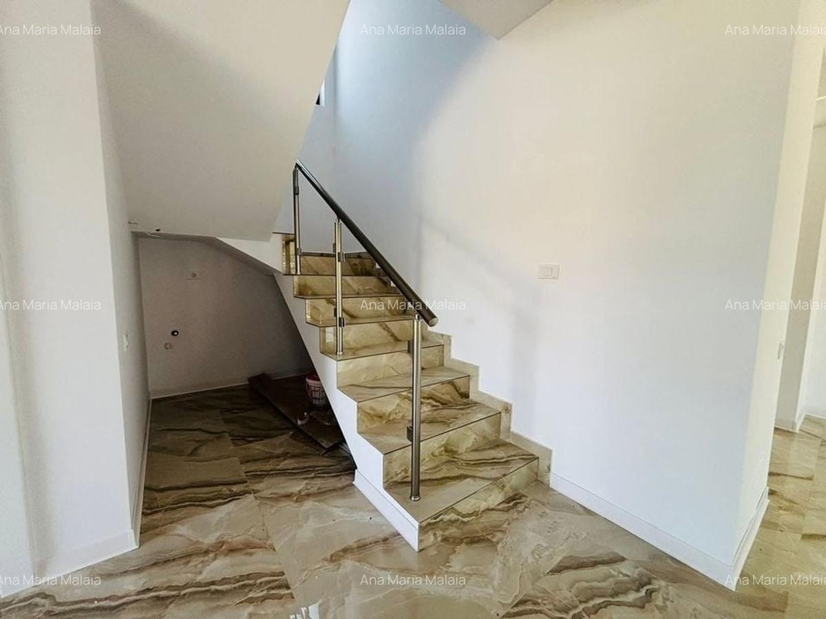 Vila individual4 camere- 330mp curte- utare imediata - 14