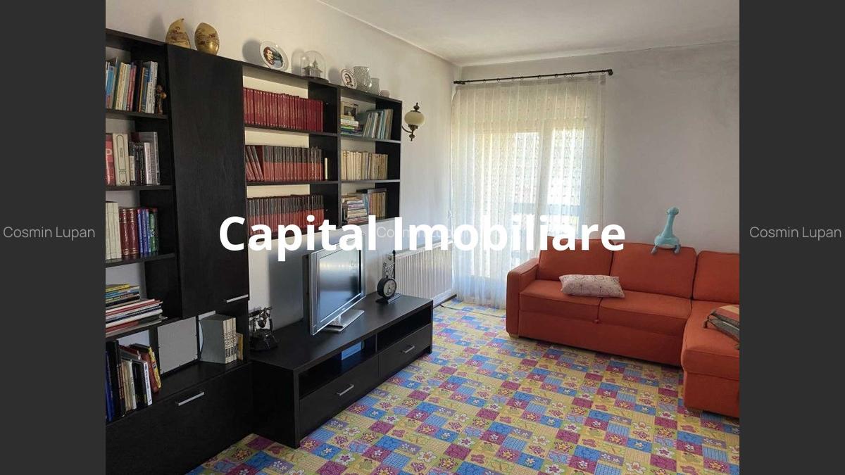 Vilă de vânzare, 9 camere, 240 mp, Bucium - 3