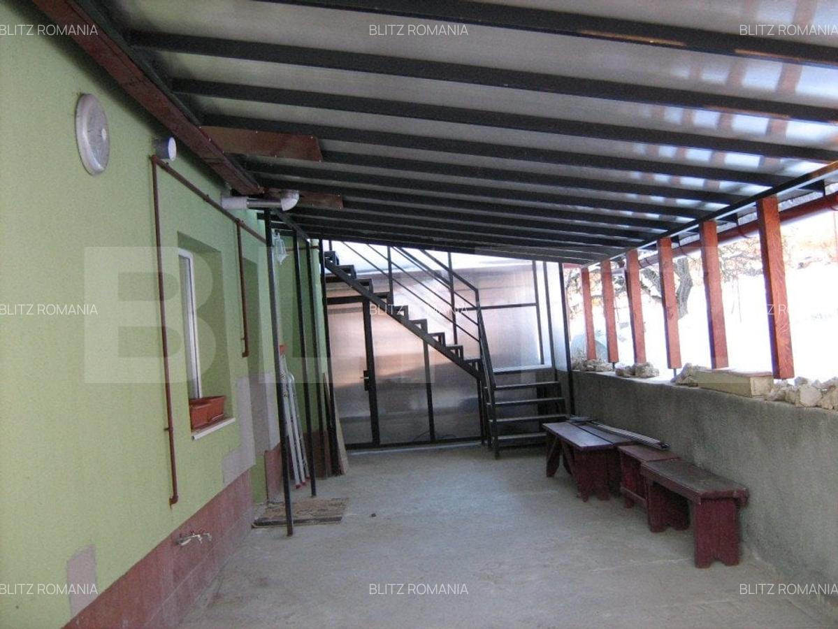Casa individuala, 546 mp, 8 camere, 2 garaje, 696 mp teren, Feleacu - 14
