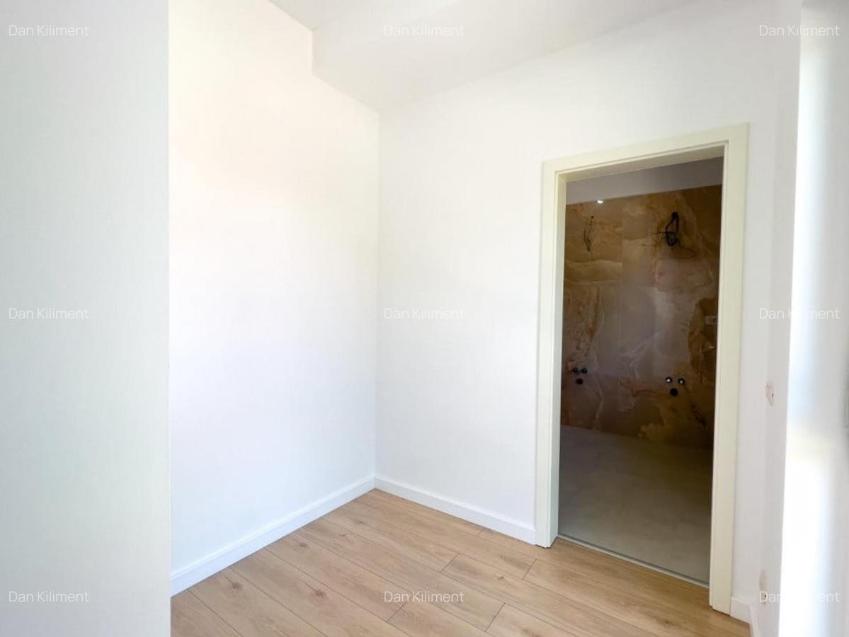 Vila 5 camere + 3 bai + pod | Teren 450 mp | SU 175 mp - 34