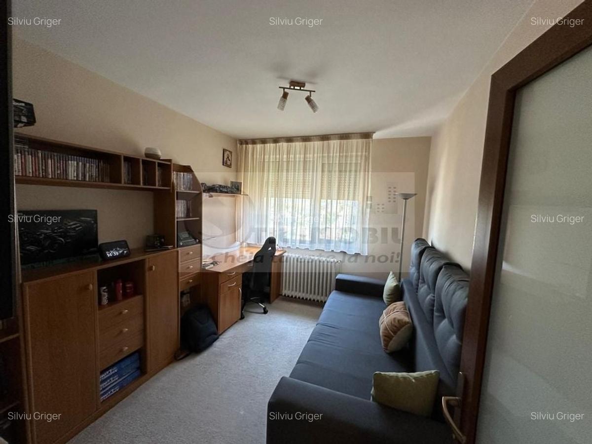 Apartament 3 camere , complet mobilat si utilat in Podu Ros 134.900 EUR - 4