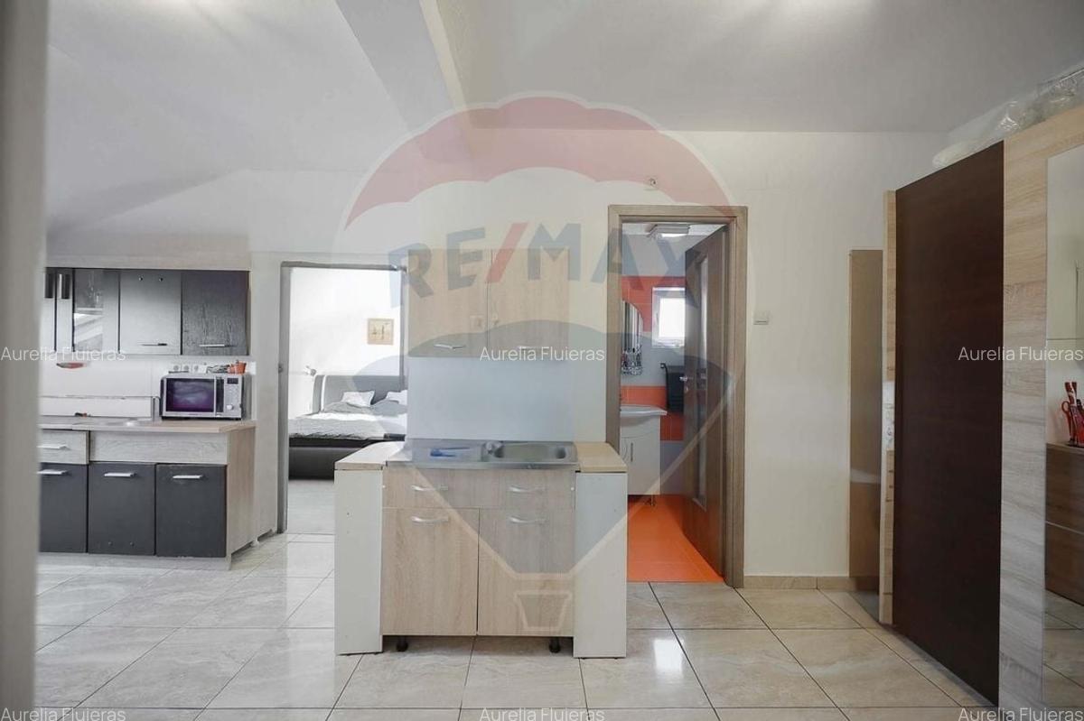 Apartament cu 3 camere decomandat, mobilat în Rogerius - 5