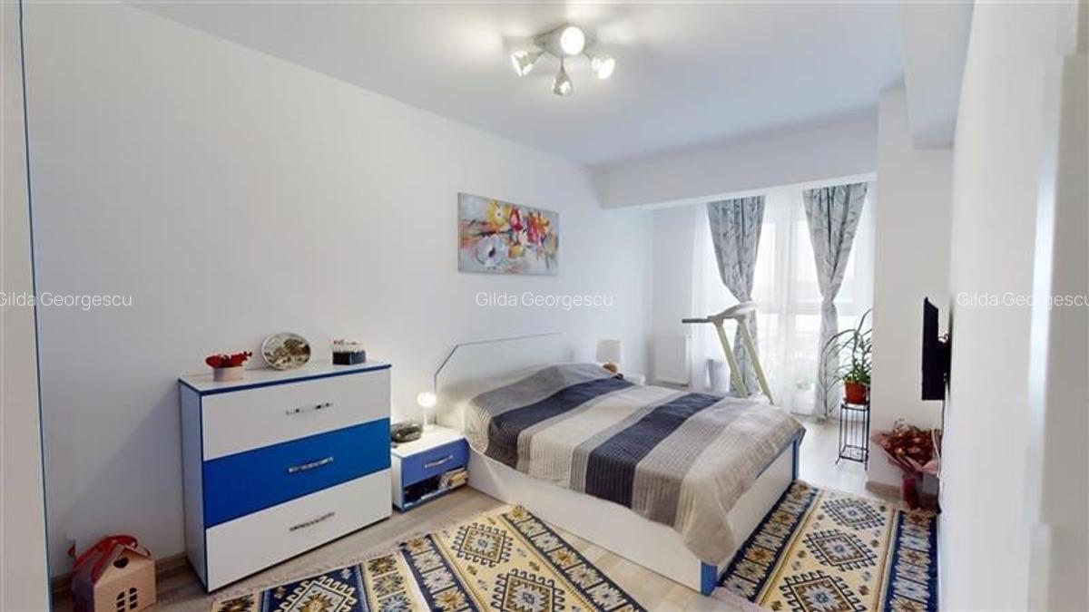 Pe 2 niveluri, Penthouse modern la bulevard, parcare si boxa, Tractorul  Nou, Br - 4