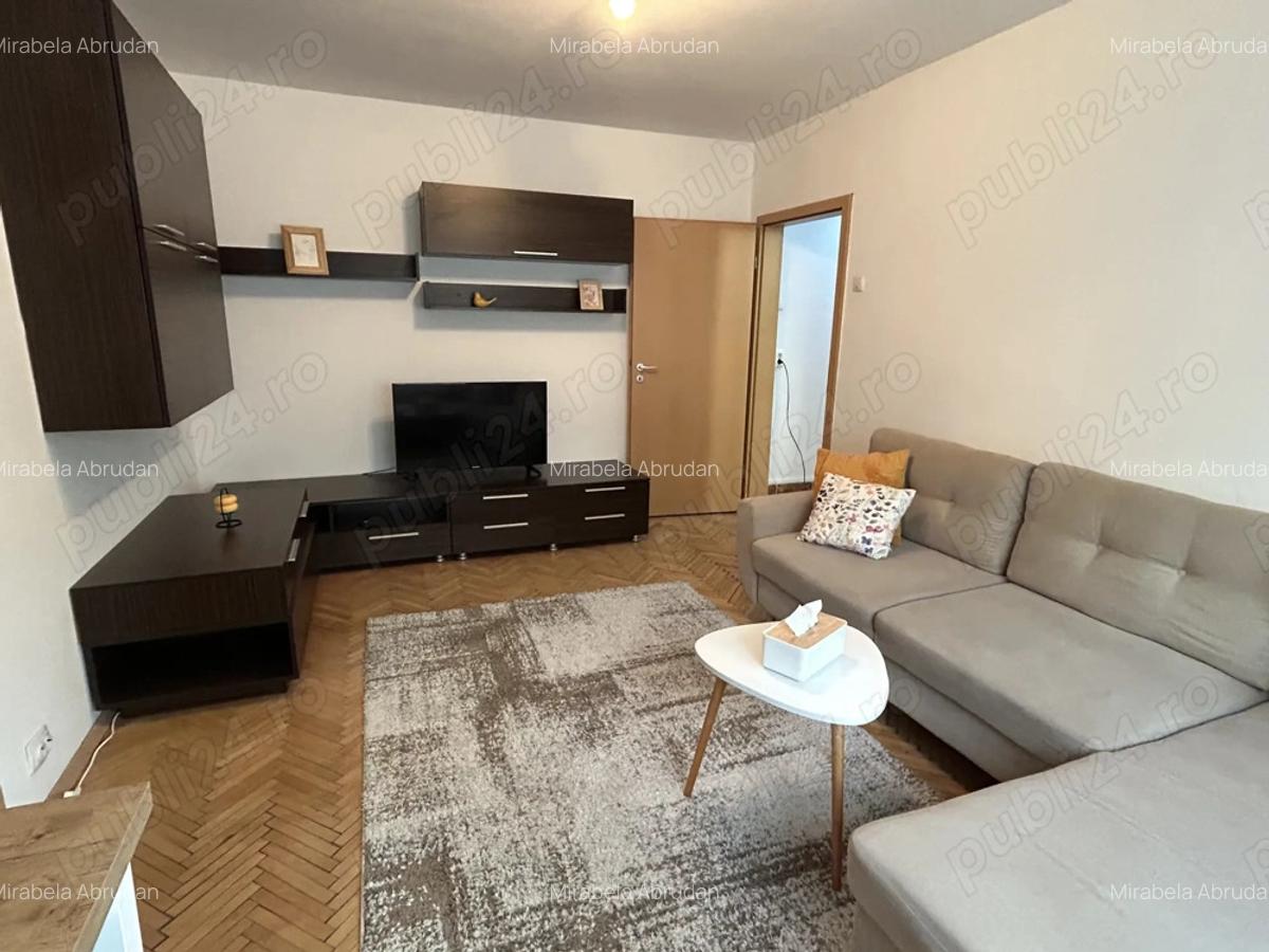Proprietar inchiriez apartament 2 camere -350 euro - 1 Proprietar inchiriez apartament 2 camere -350 euro - 1