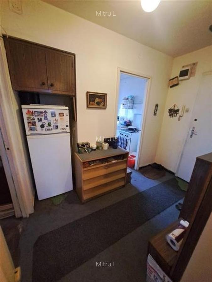 4 camere decomandat, zona Circumvalatiunii CENTRALA PROPRIE - 2