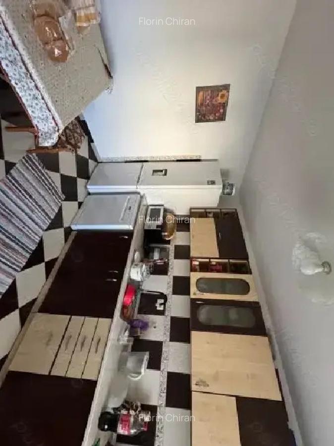 Casa de vanzare - 3