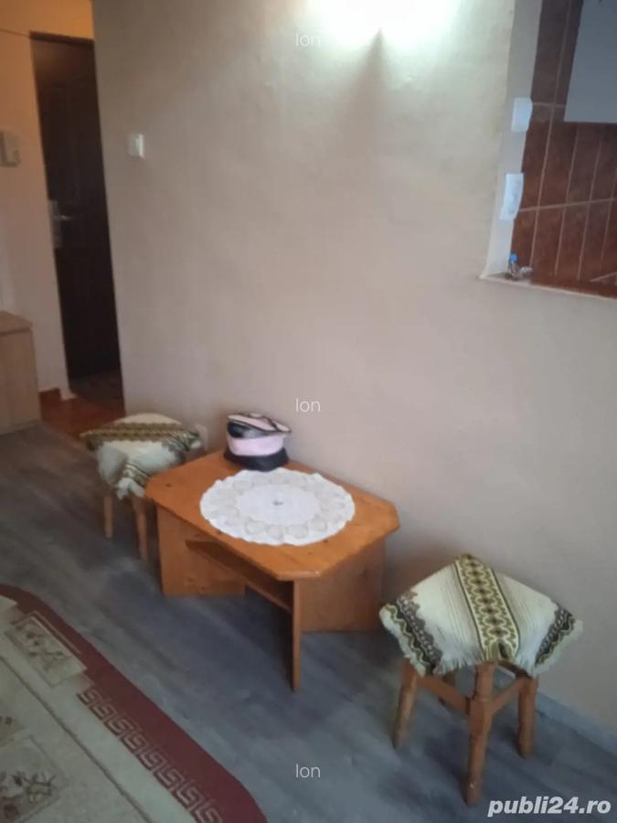 Vand garsoniera micalaca - 9 Vand garsoniera micalaca - 9