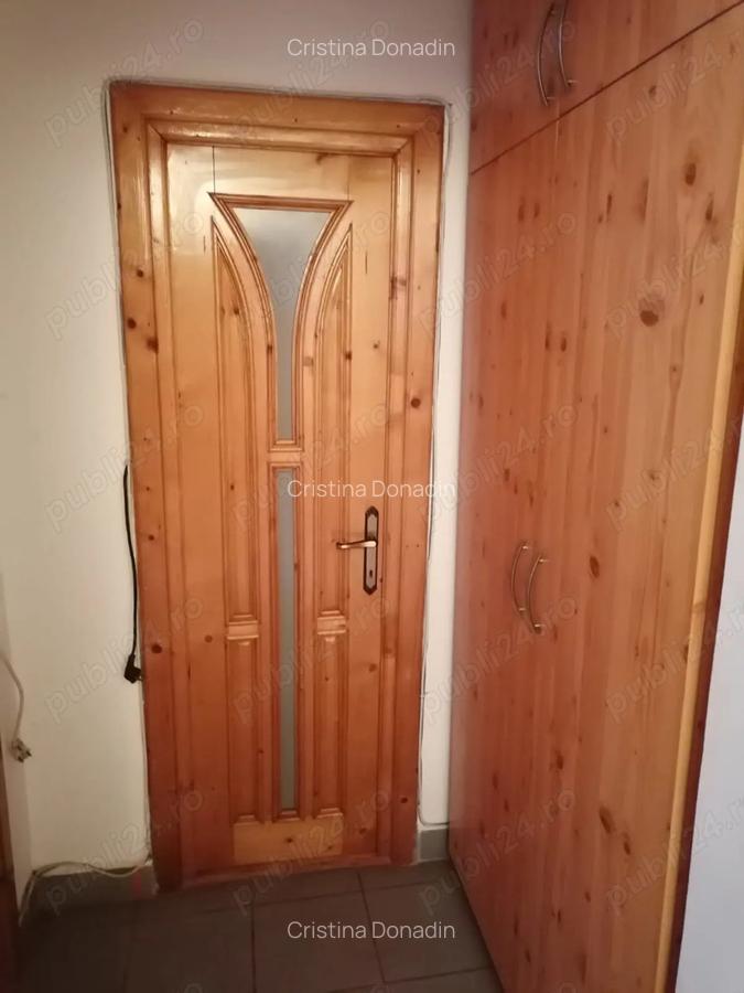 Vand sau inchiriez apartament 4 camere - 6