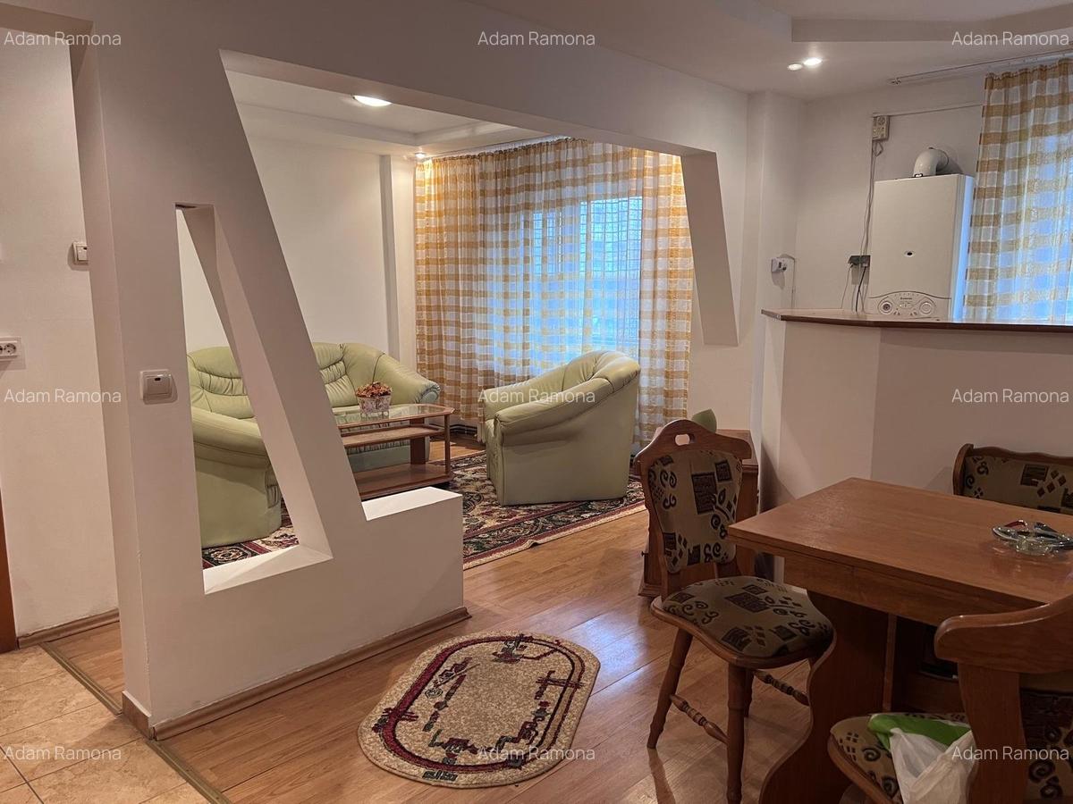 Apartament 2 camere, etaj 1 Bulevardul Decebal - 1