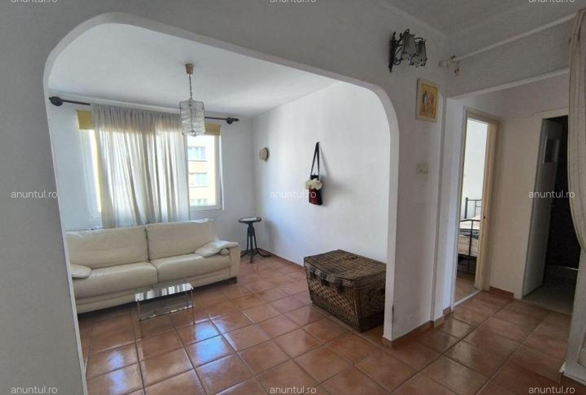 Tineretului, Tohani, ideal credit bancar - 7