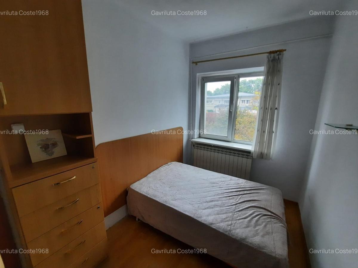 Apartament 2 camera decomandat Piata unirii foarte aproape de umf    pret 370 eu - 5