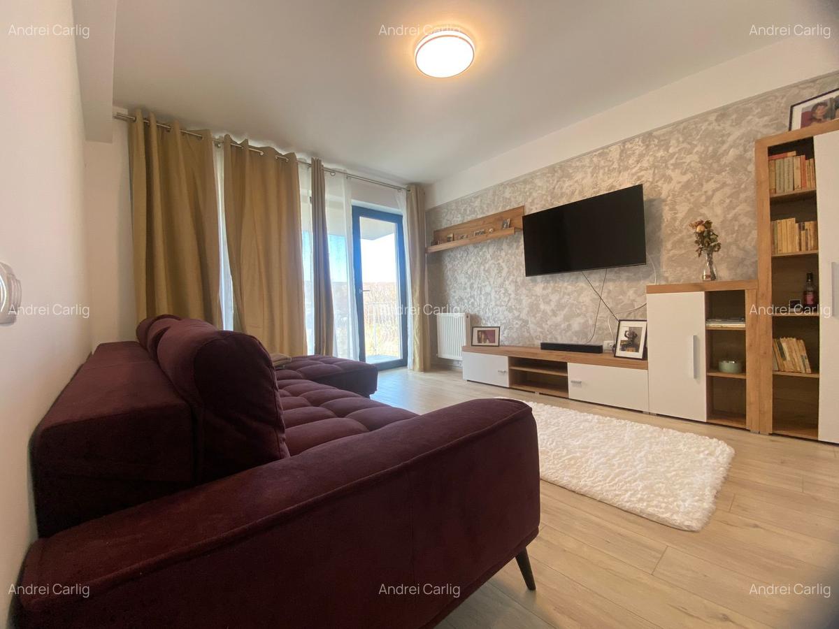 Apartament 2 camere decomandat, Loc de parcare, Boxa, etaj intermediar,totul nou - 1