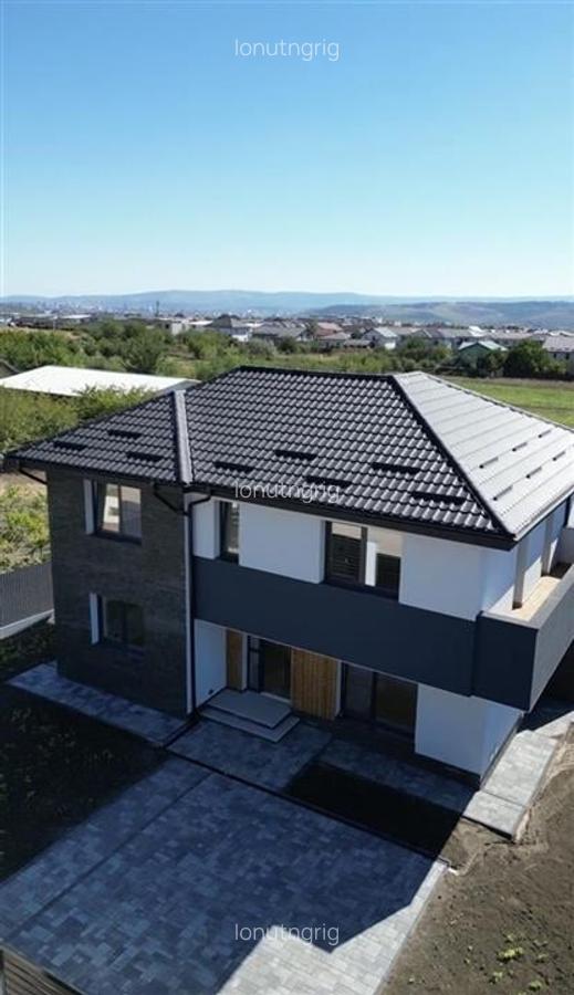 Casa Valea Lupului,4 camere,3 bai,Dressing,Beci demisol,644 mp Teren,0% Comision - 19 Casa Valea Lupului,4 camere,3 bai,Dressing,Beci demisol,644 mp Teren,0% Comision - 19