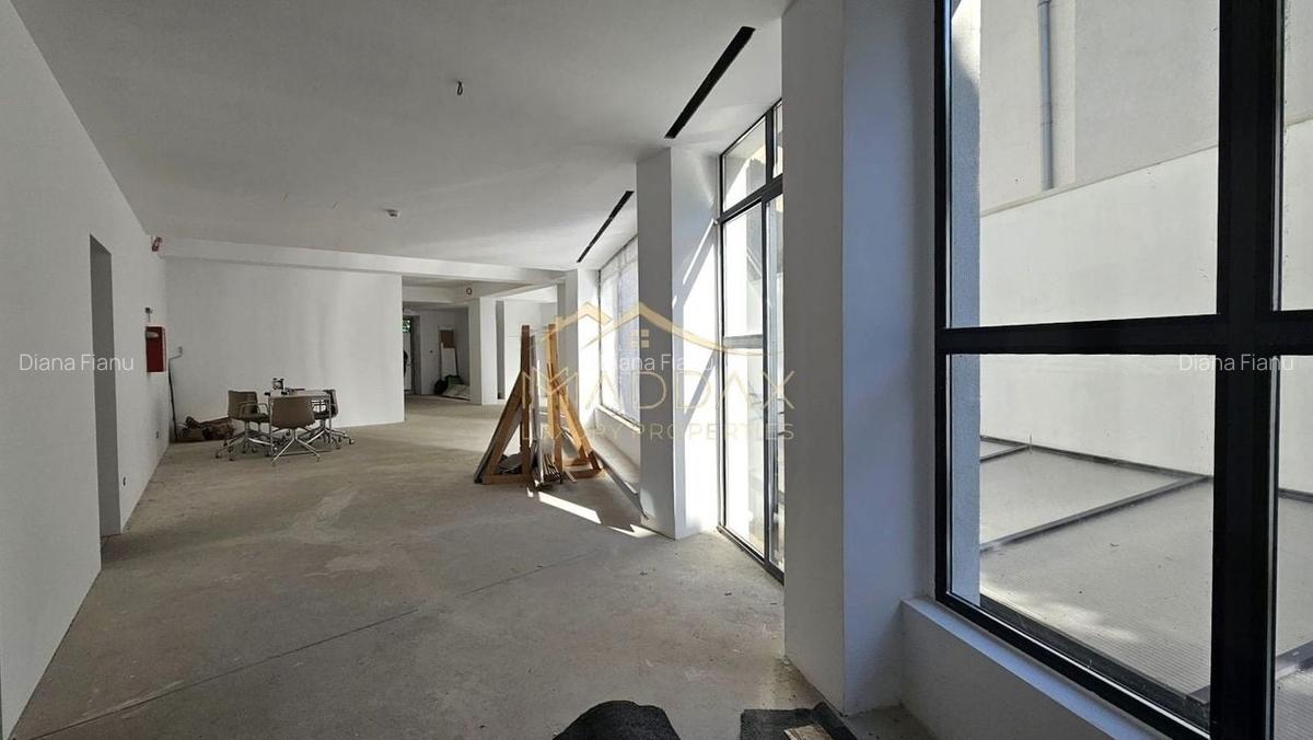 Cladire de birouri de vanzare***877mp***Dorobanti - 2