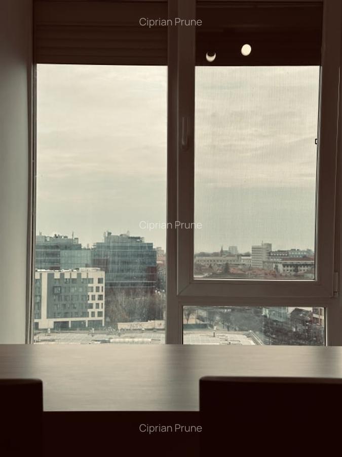 Prima inchiriere - Studio modern, vedere superba spre oras | Com 0% - 25