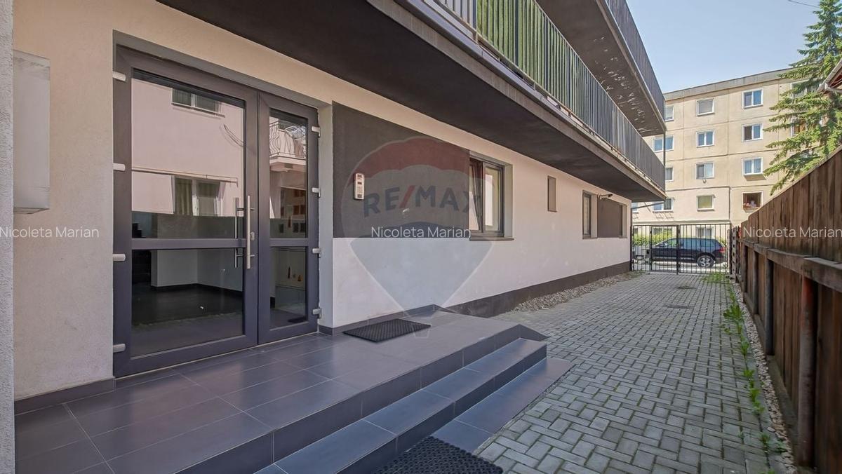 Apartament cu 3 camere decomandat, mobilat în Florilor - 14
