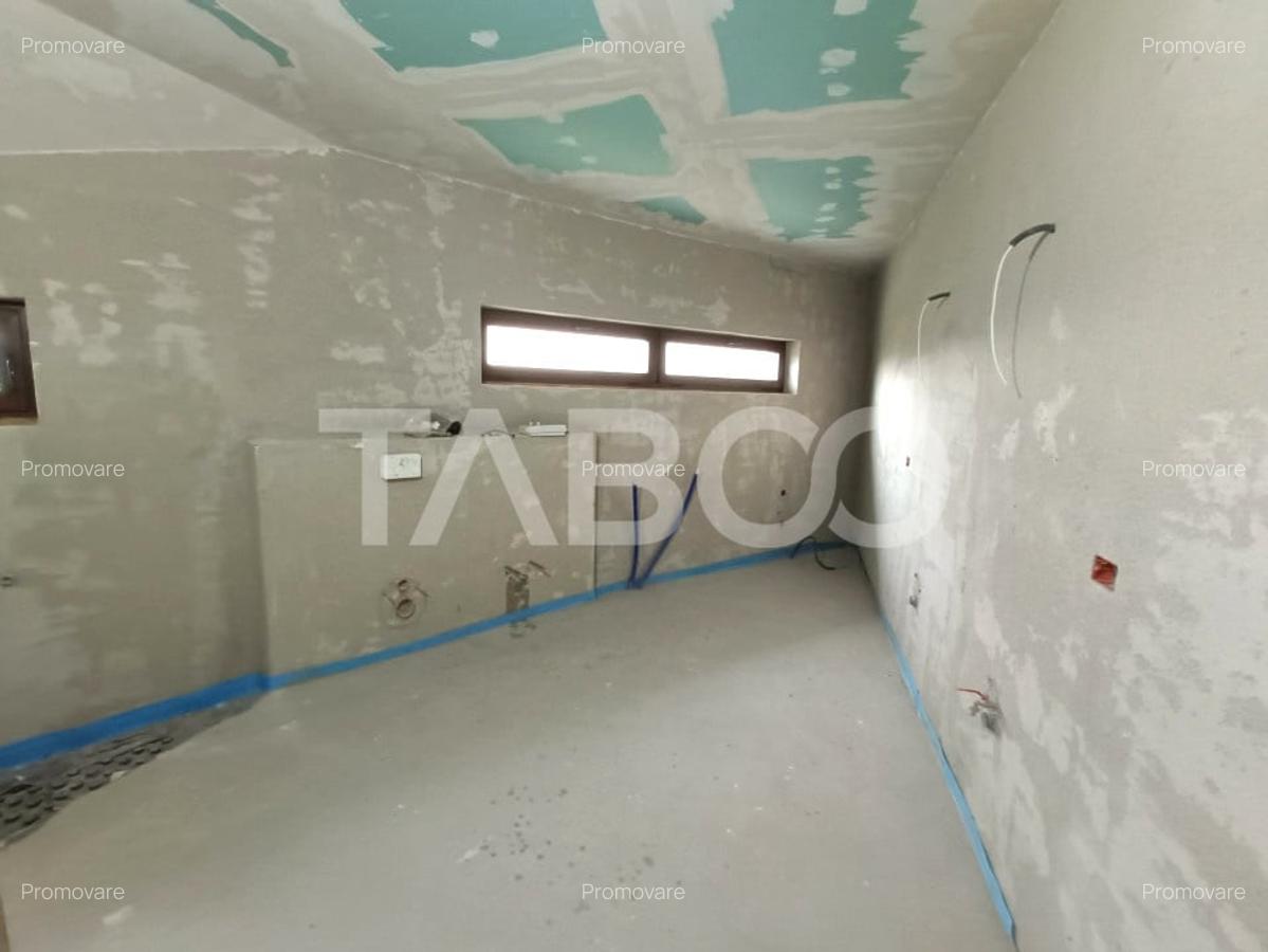 Casa 5 camere 250 mp cu incalzire in pardosea si panouri fotovoltaice - 9